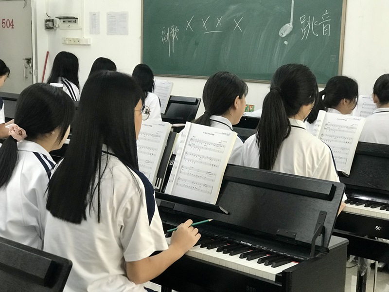 �׶�����רҵʵѵ