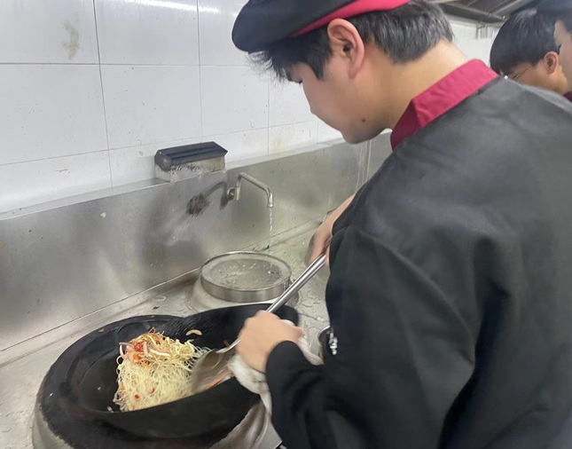 ��⿣���ʽ�����